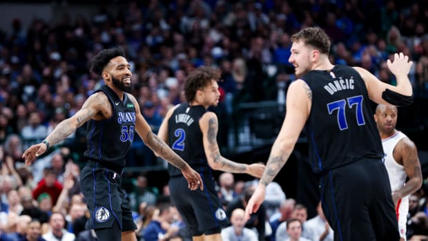 Derrick Jones Jr. is enjoying his Dallas Mavericks "family" this season.